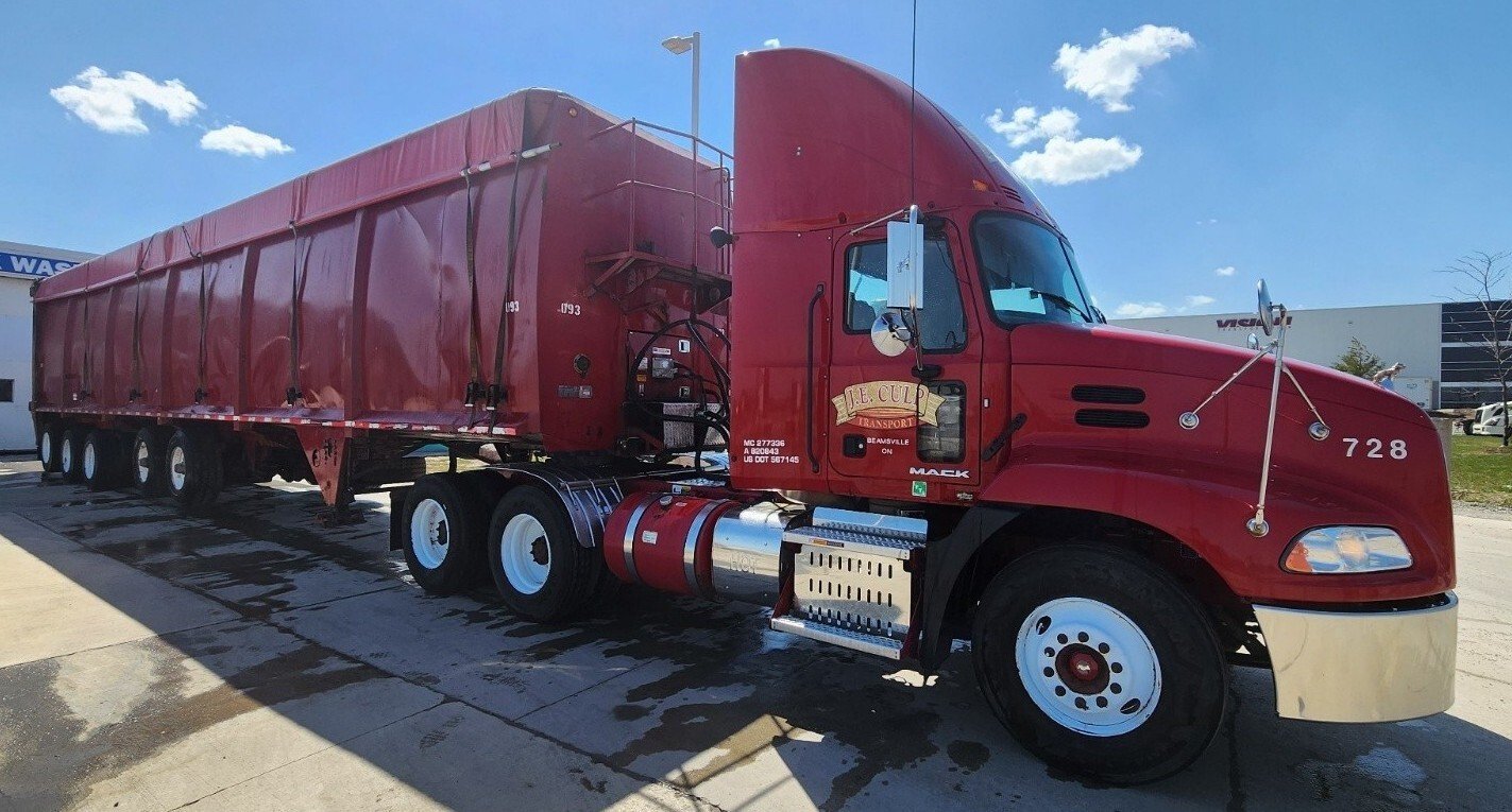 thumbnail_Resized_1000003817